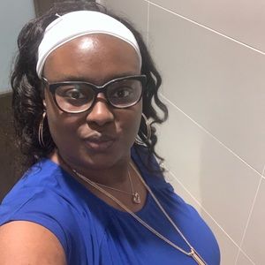 Meet your Posher, Centrella